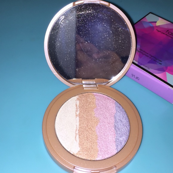 1 left TARTE SPELLBOUND GLOW RAINBOW HIGHLIGHTER - Picture 2 of 7
